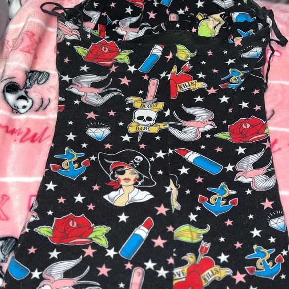 RARE Deadly Dames Tattoo Rock n’ Roll Wiggle Strapless Dress Size Medium - Picture 6 of 6